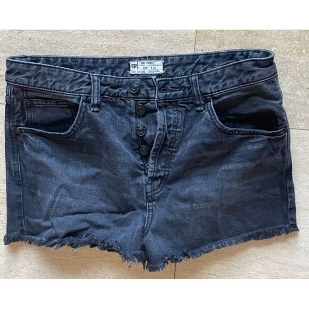 Free People Black Denim Cut-Off Shorts Button Fly Raw Hem W30